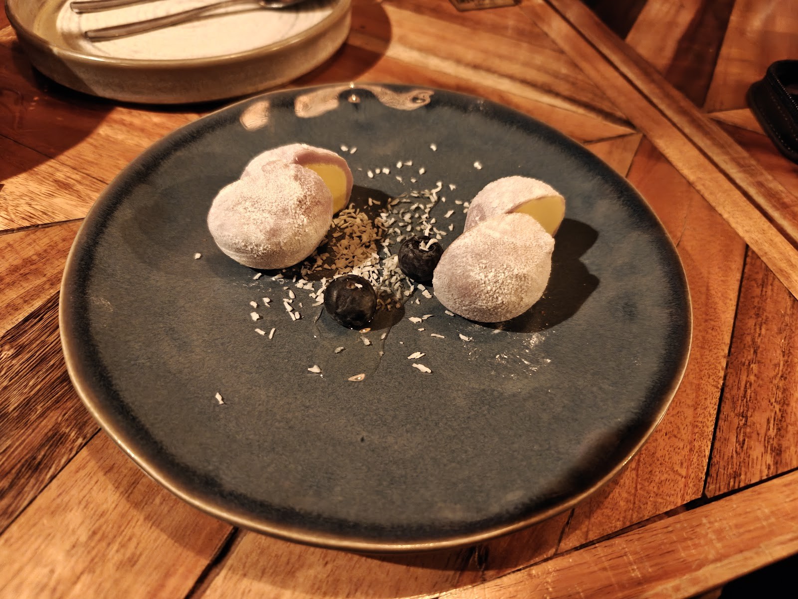 Ahimsa Restaurant: food & drinks