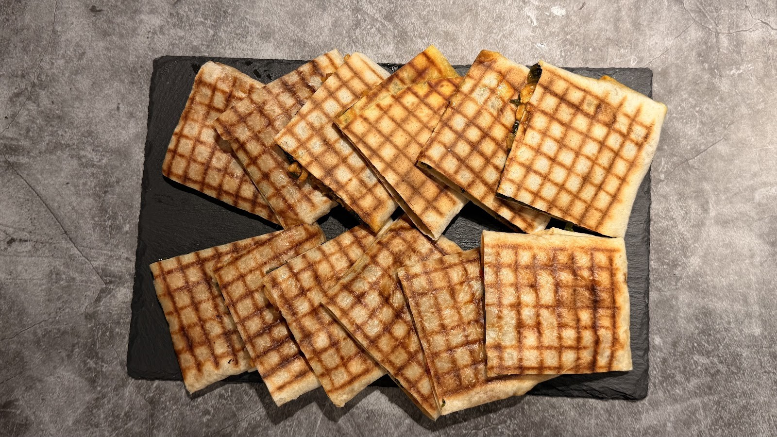 Sloppy Jo's Deli & Takeaway: food & drinks