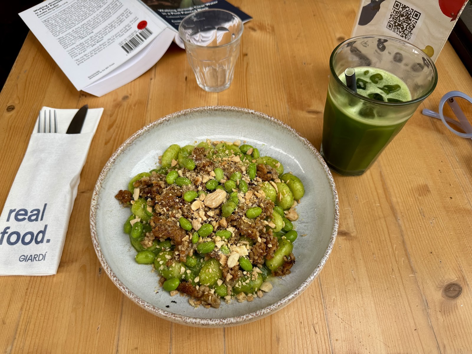 GIARDÍ: food & drinks