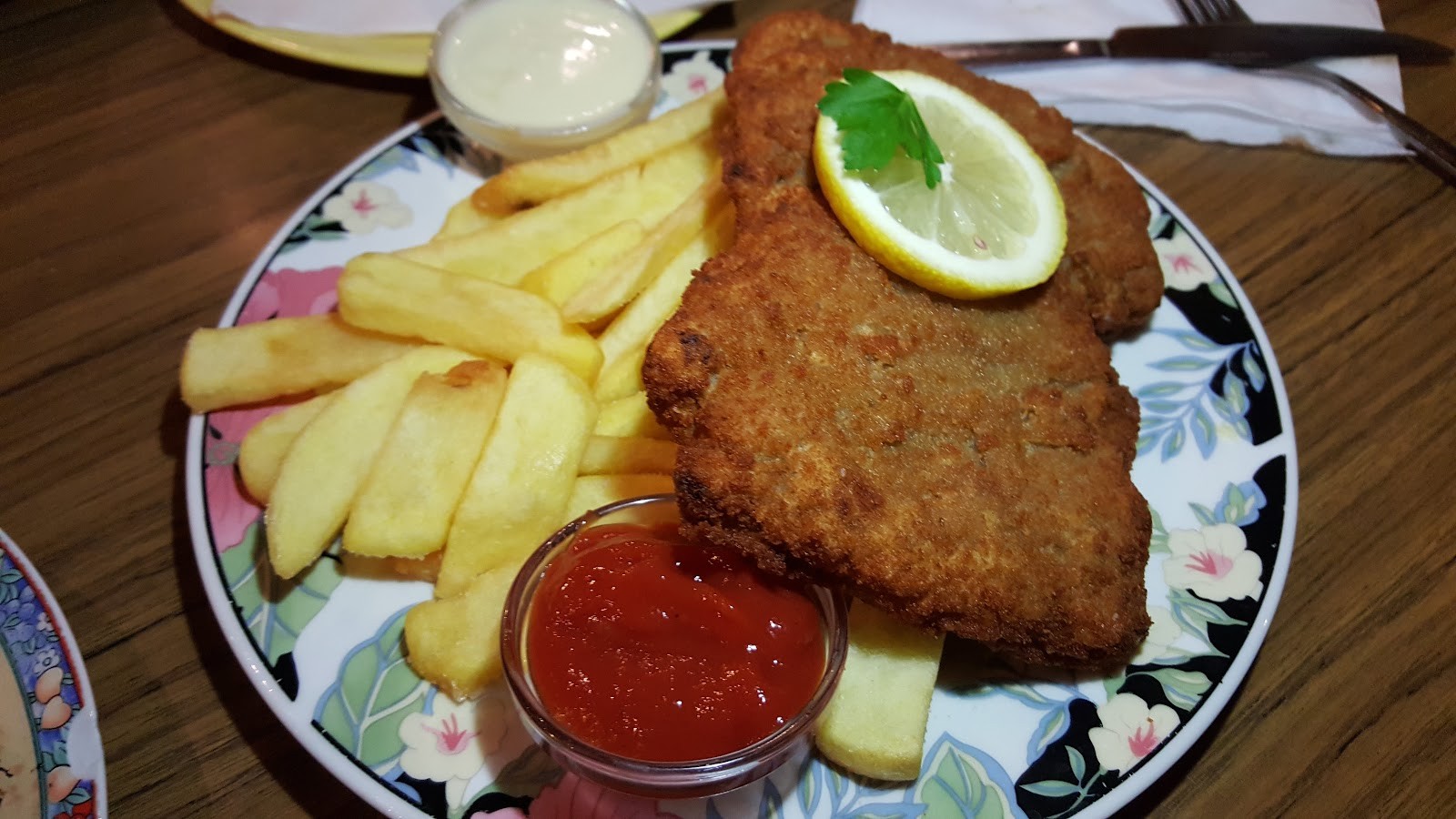 Trash-Chic: food & drinks