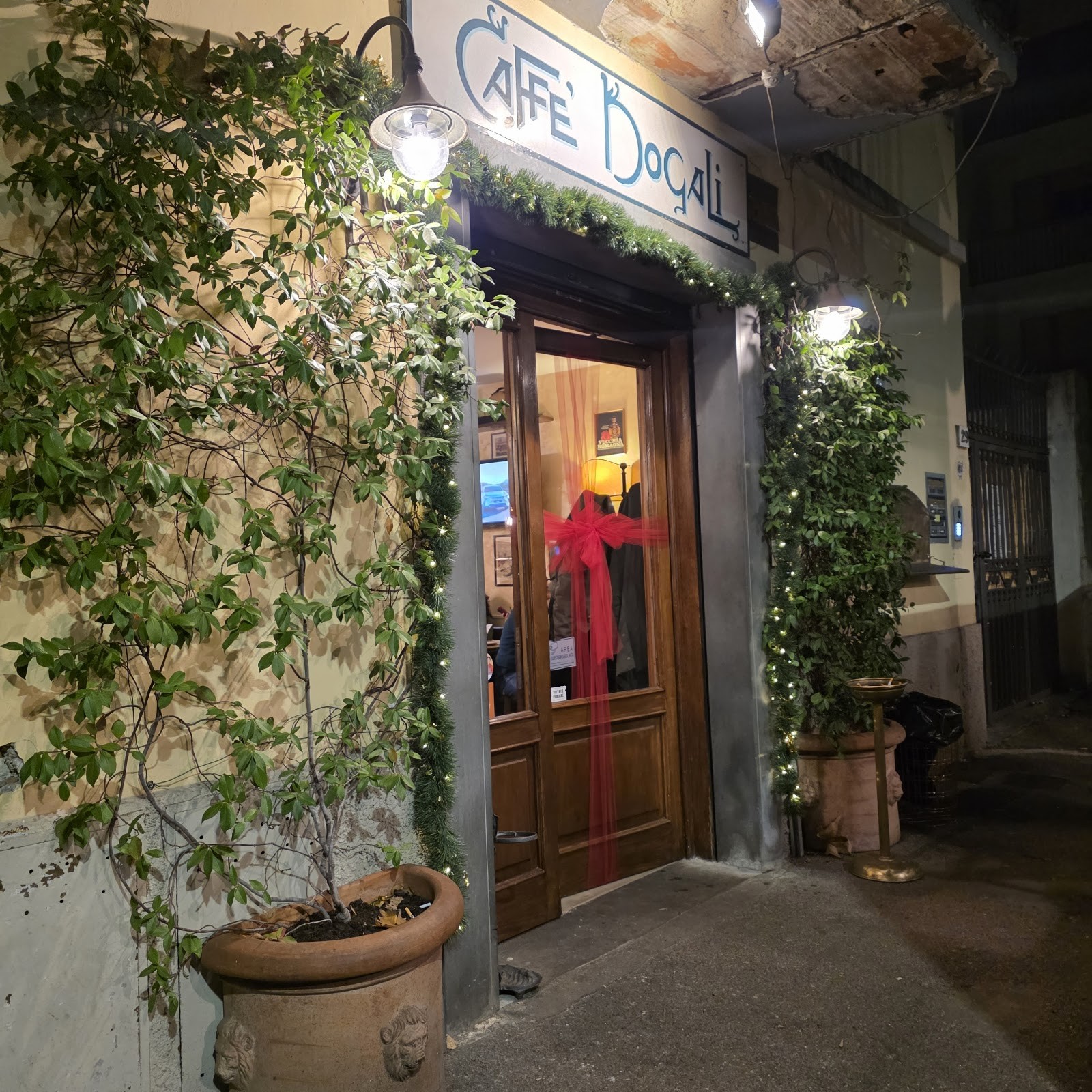 Caffè Dogali: the place