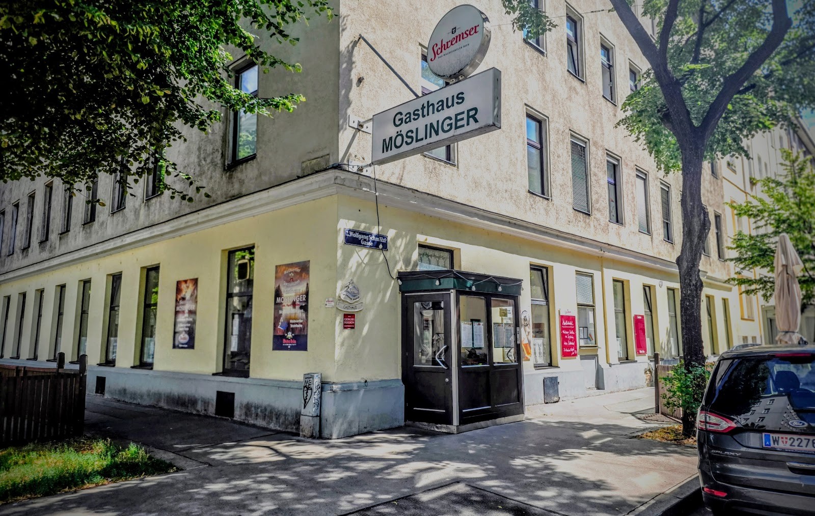 Gasthaus Möslinger: the place