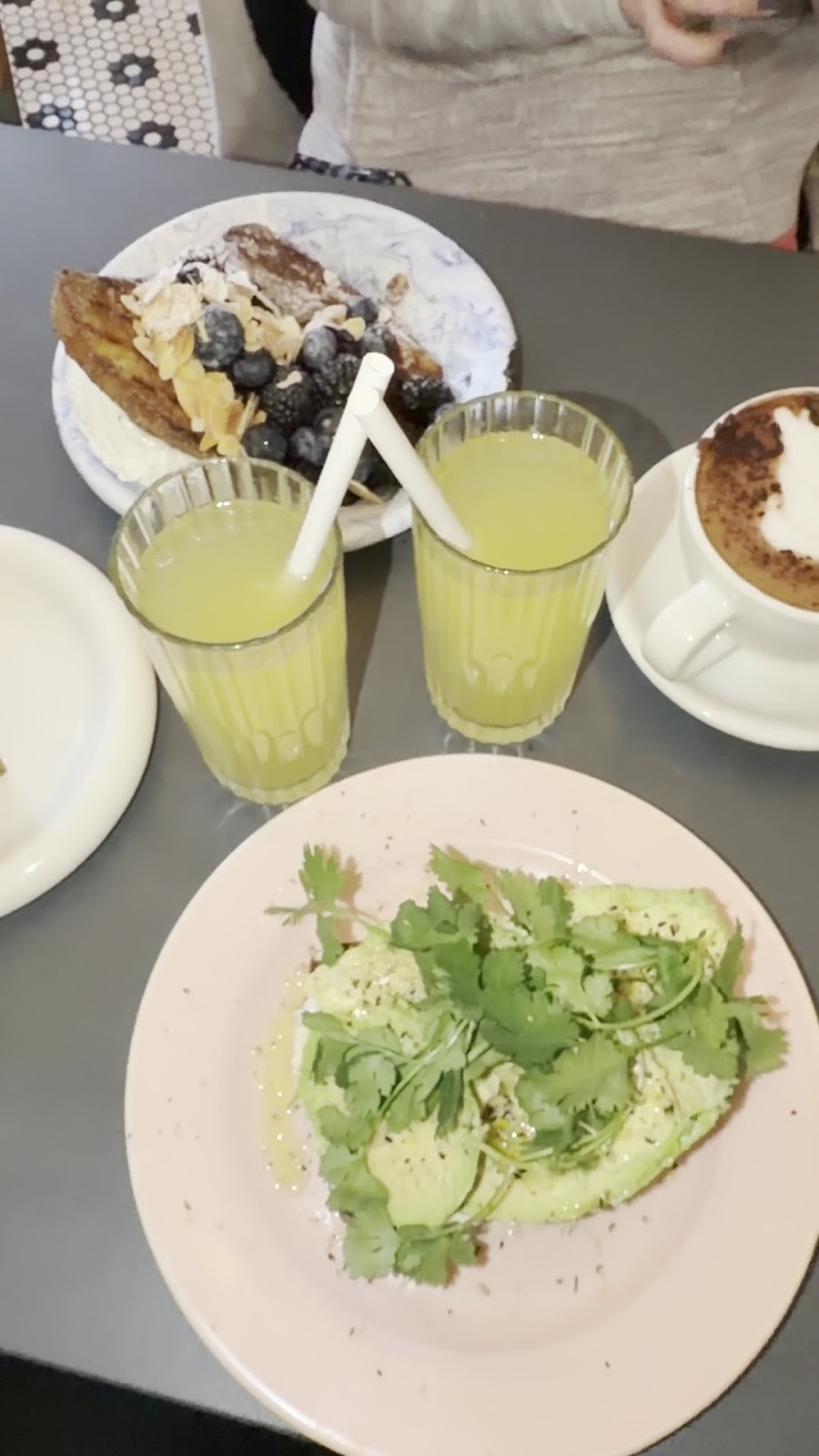 À la Lo: food & drinks