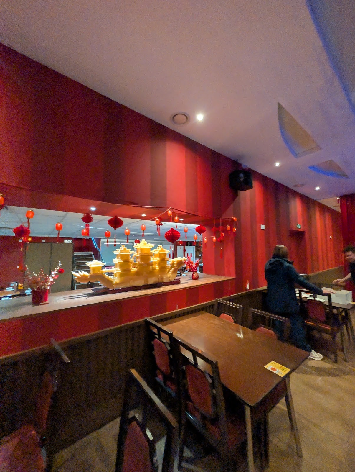 China Red Restaurant 满庭红川菜馆: the place