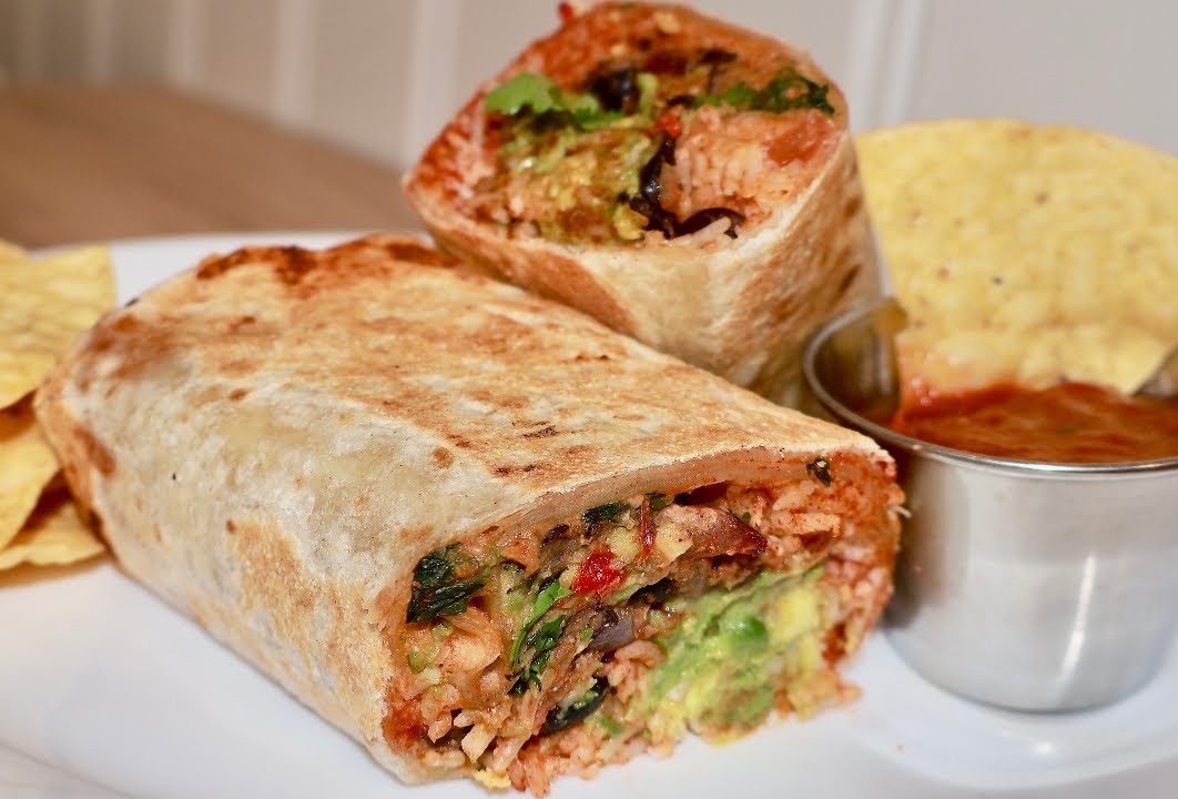AVO ORGANIC KITCHEN: food & drinks