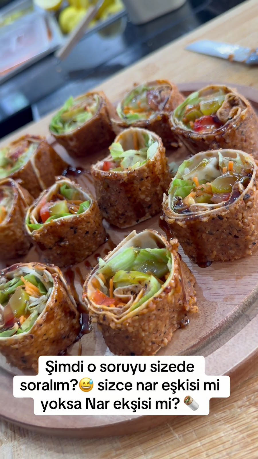 Oses Çig Köfte: food & drinks
