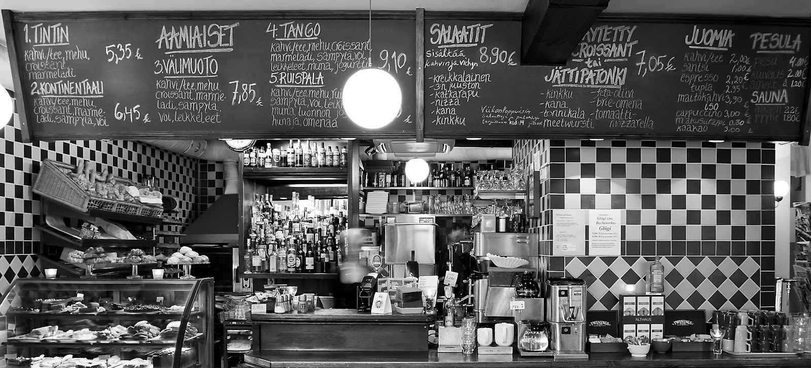 Café Tin Tin Tango: the place