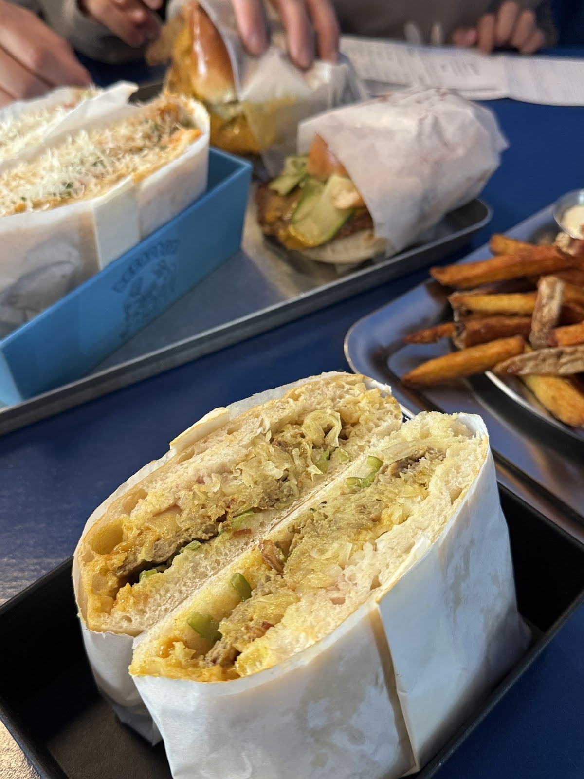 Breadbox: food & drinks