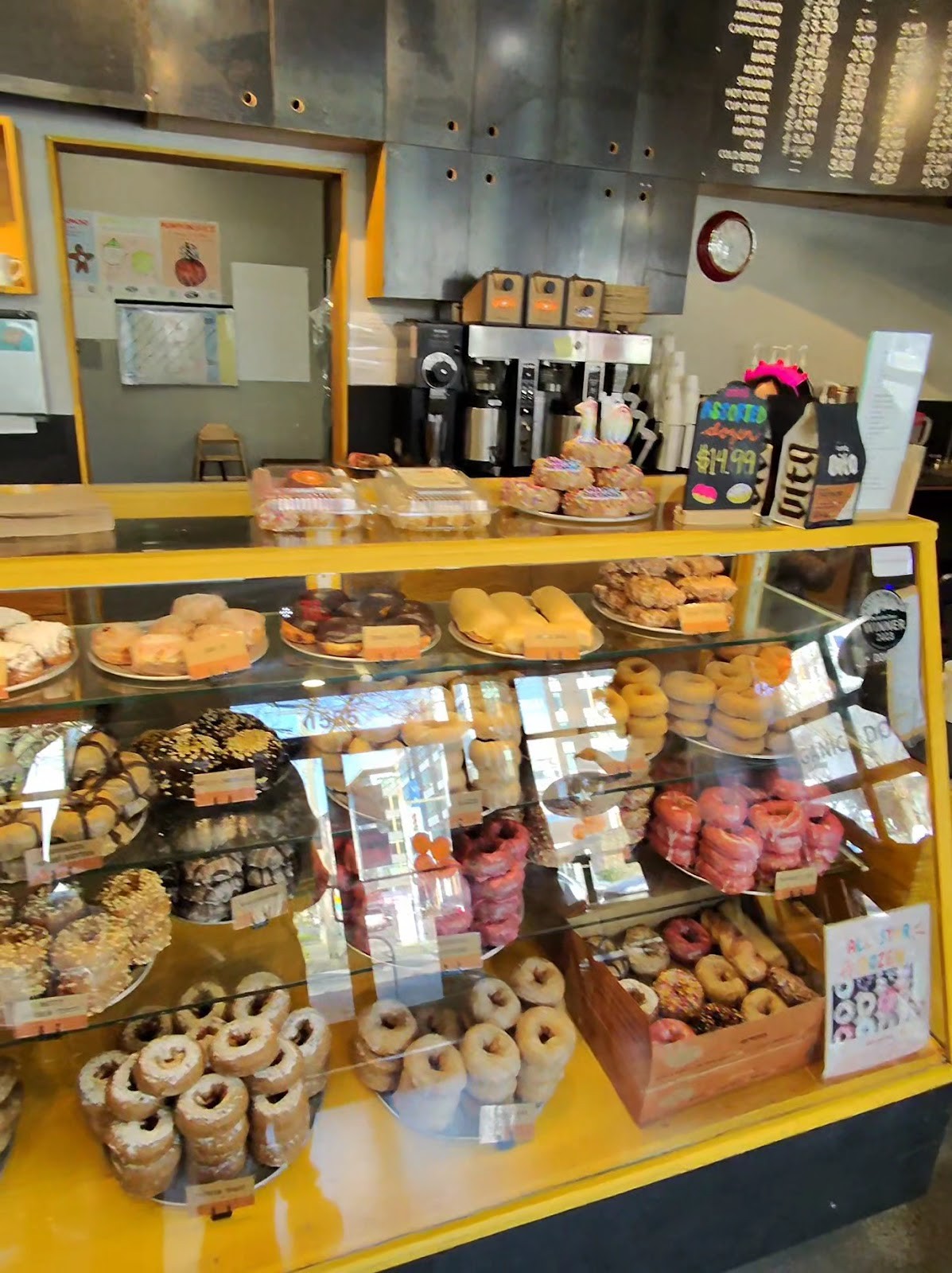 Mighty-O Donuts - Ballard: the place