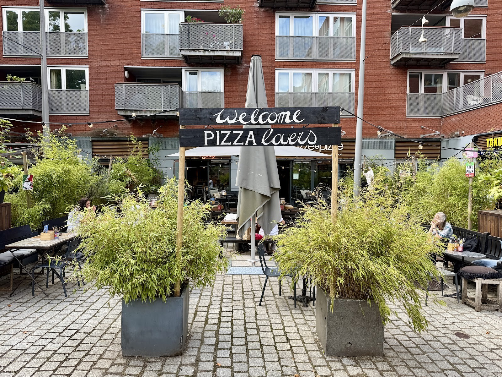 Pazze e Pizze: the place