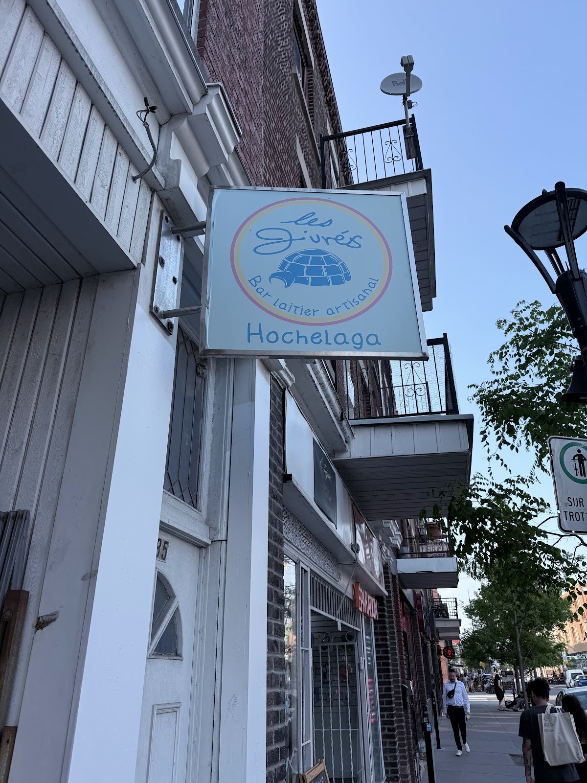 Les Givrés Hochelaga: the place