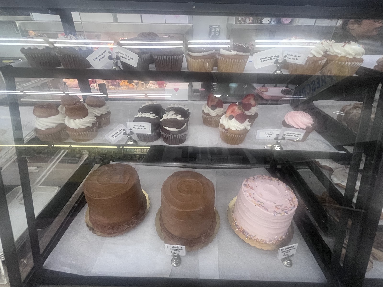Cake Girl: food & drinks