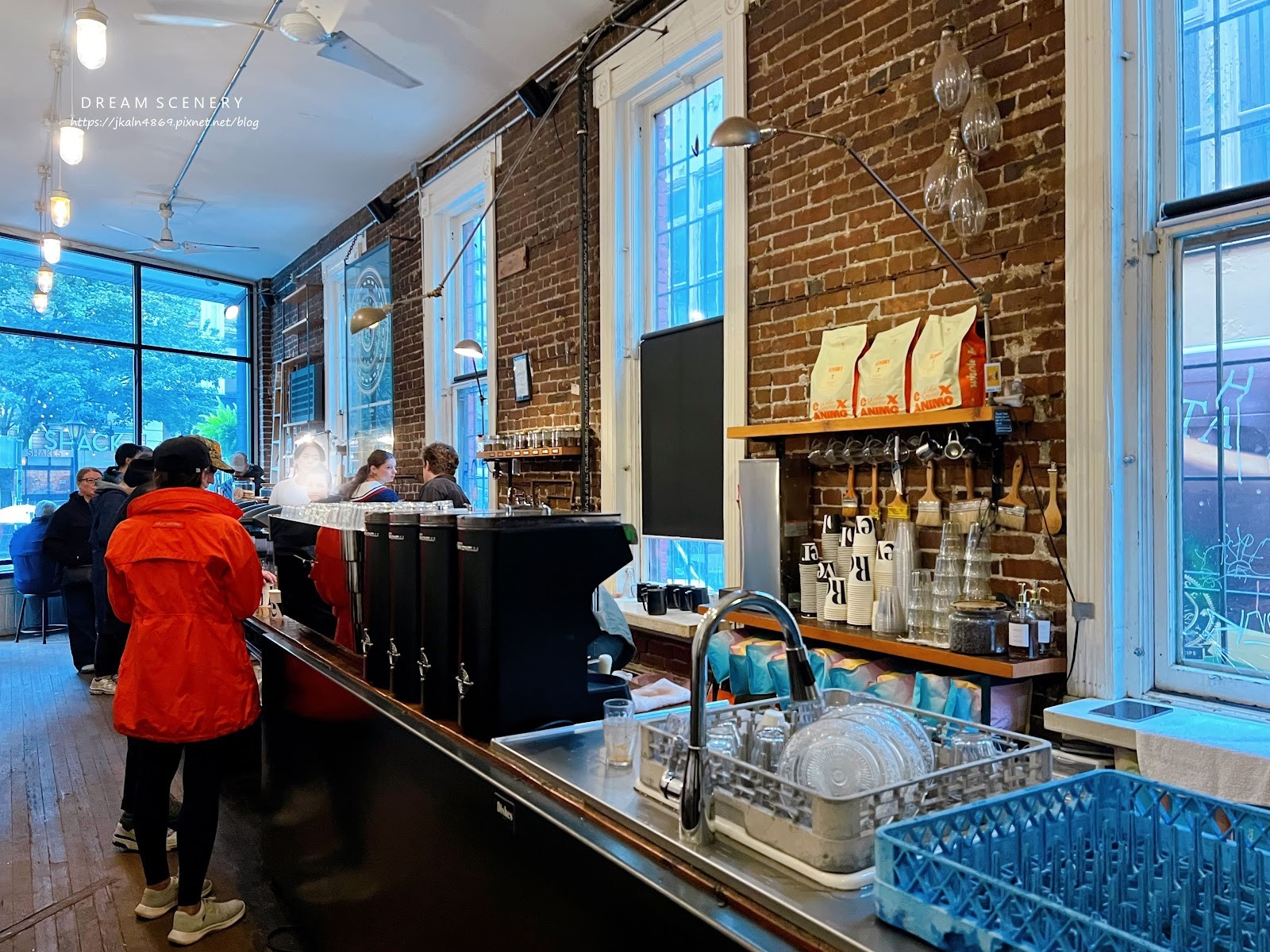 Revolver: the place