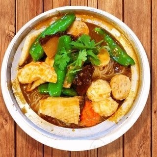 Tian Ci Vegan (Takeaway only): food & drinks