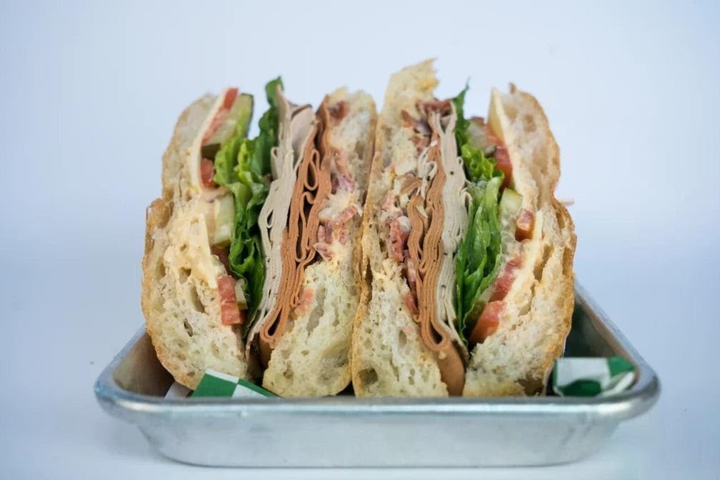 Glowing Plant-Based Eatery: food & drinks