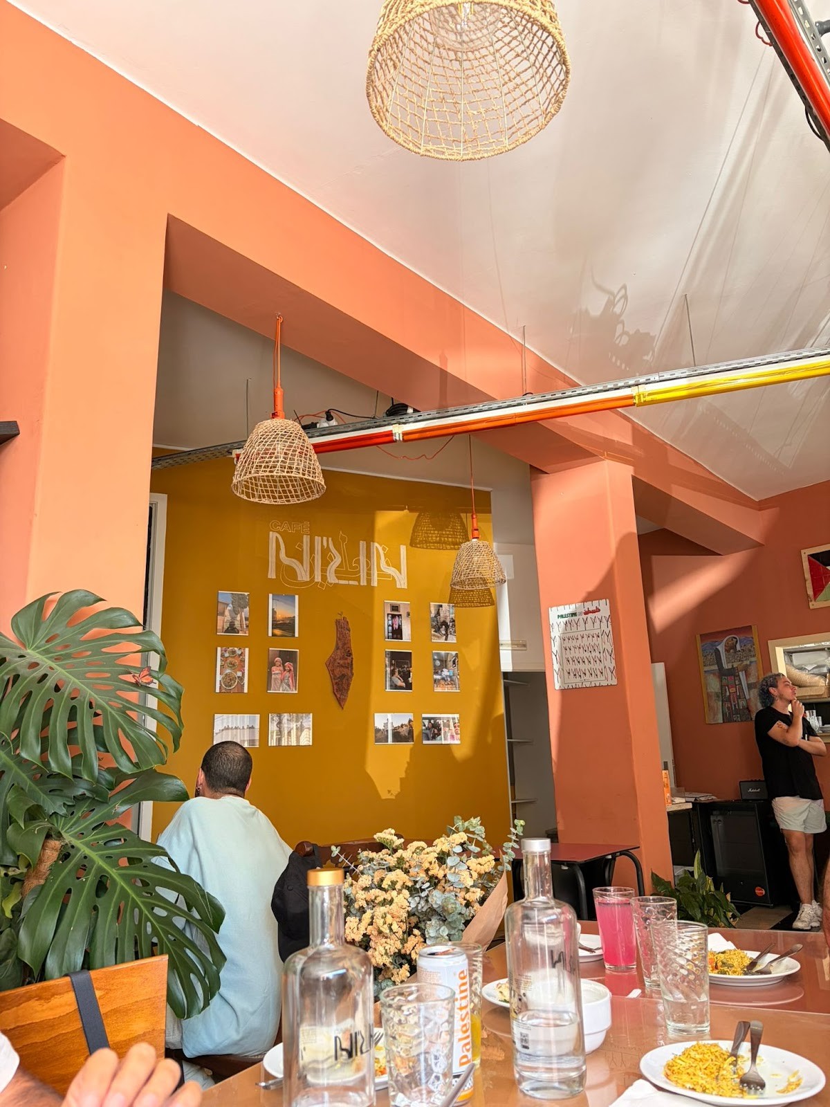 Café Nilin: the place