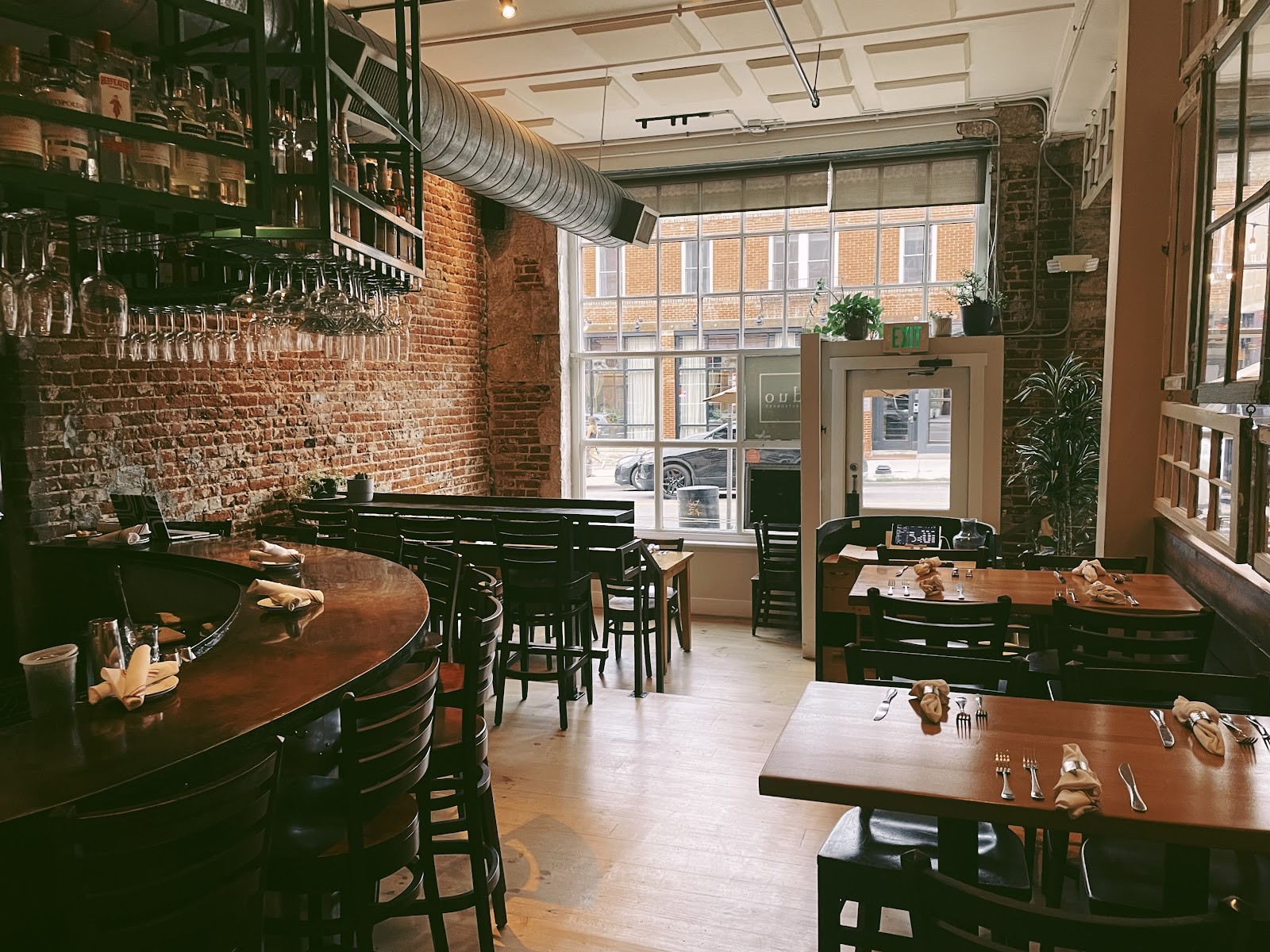 duo Restaurant: the place