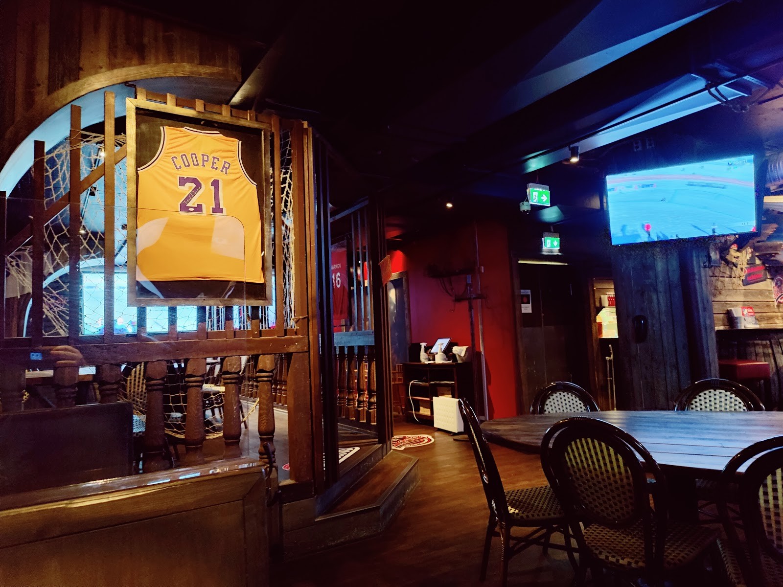 Ravintola Hook, Helsinki: the place