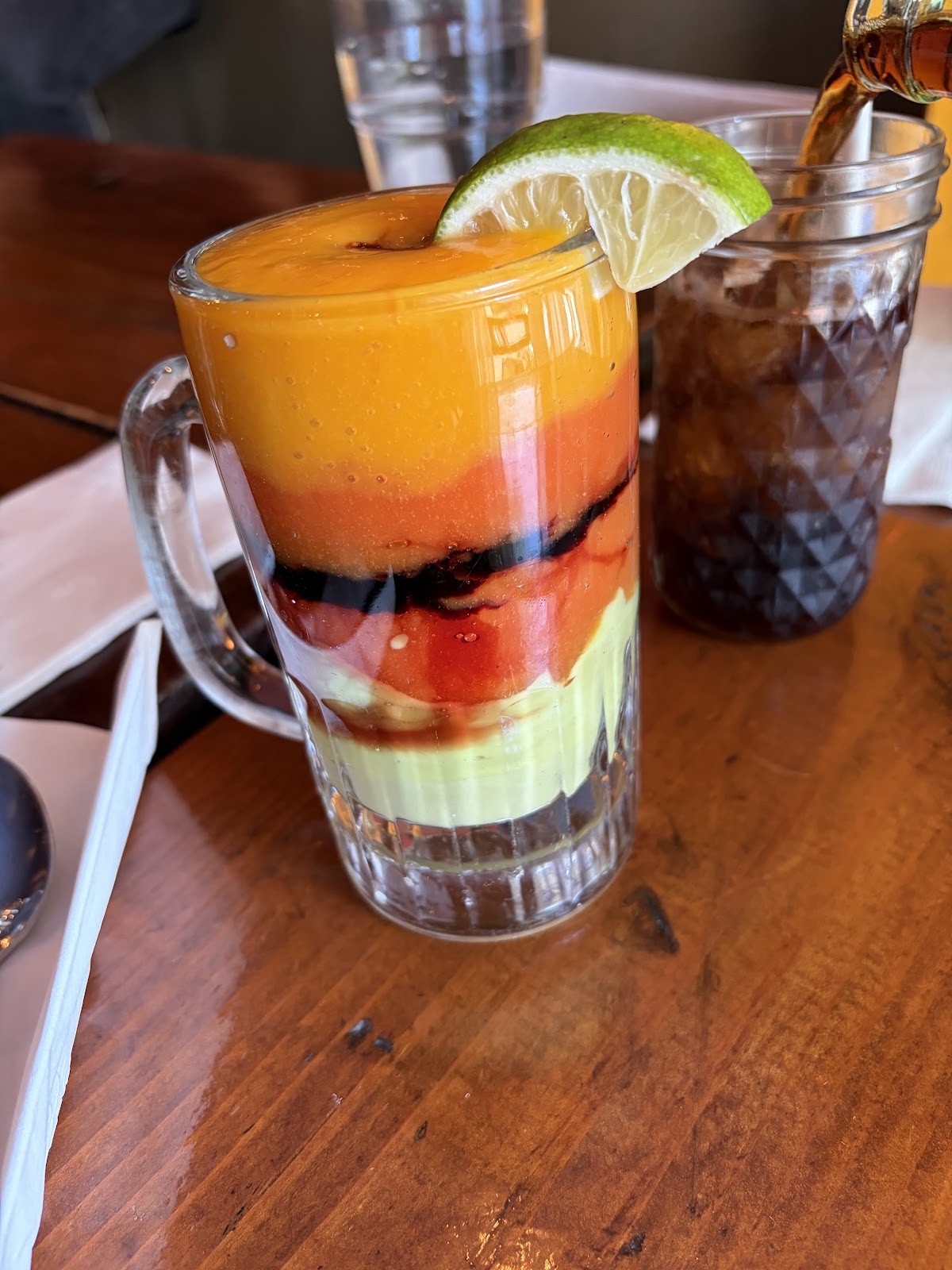 Bunna Cafe: food & drinks