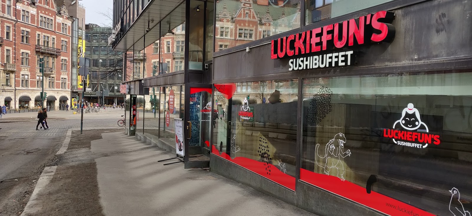 Luckiefun’s Sushibuffet Lönnrotinkatu: the place