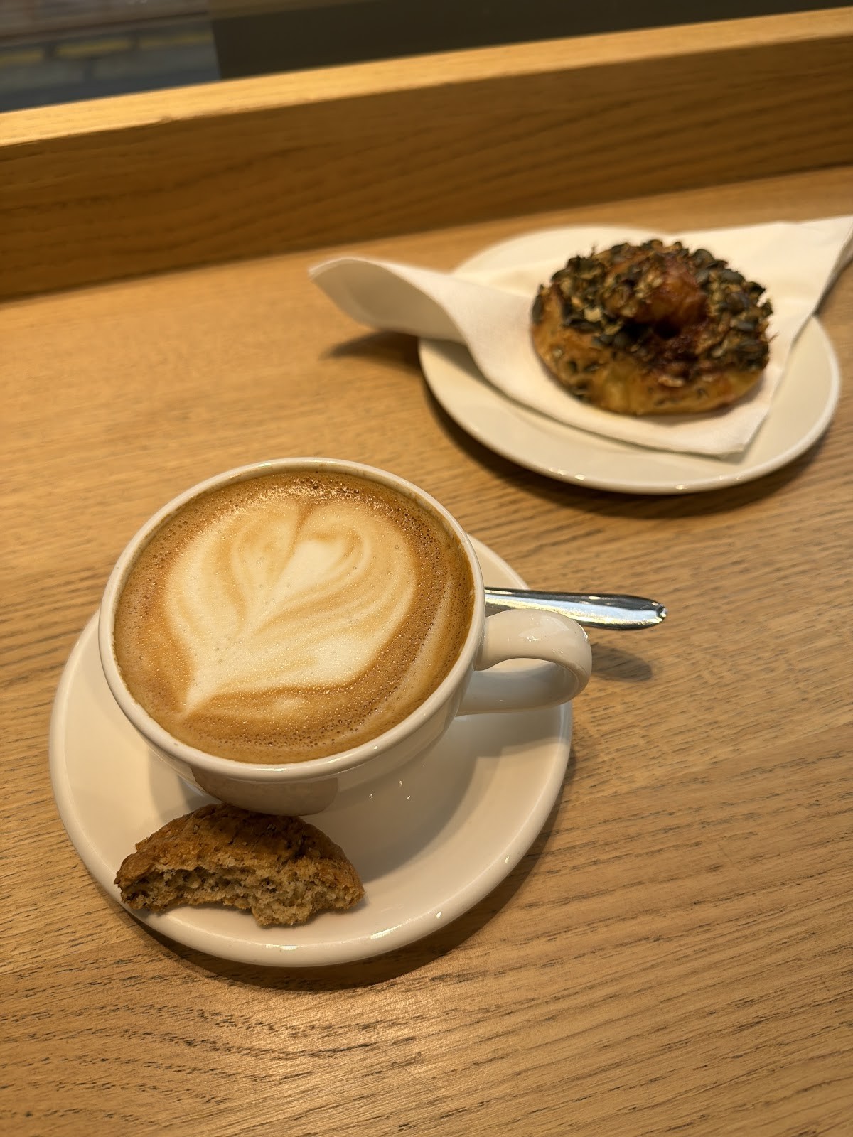 ARKET CAFÉ: food & drinks