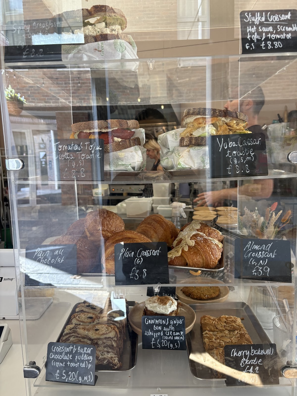 Bean’s Café: food & drinks
