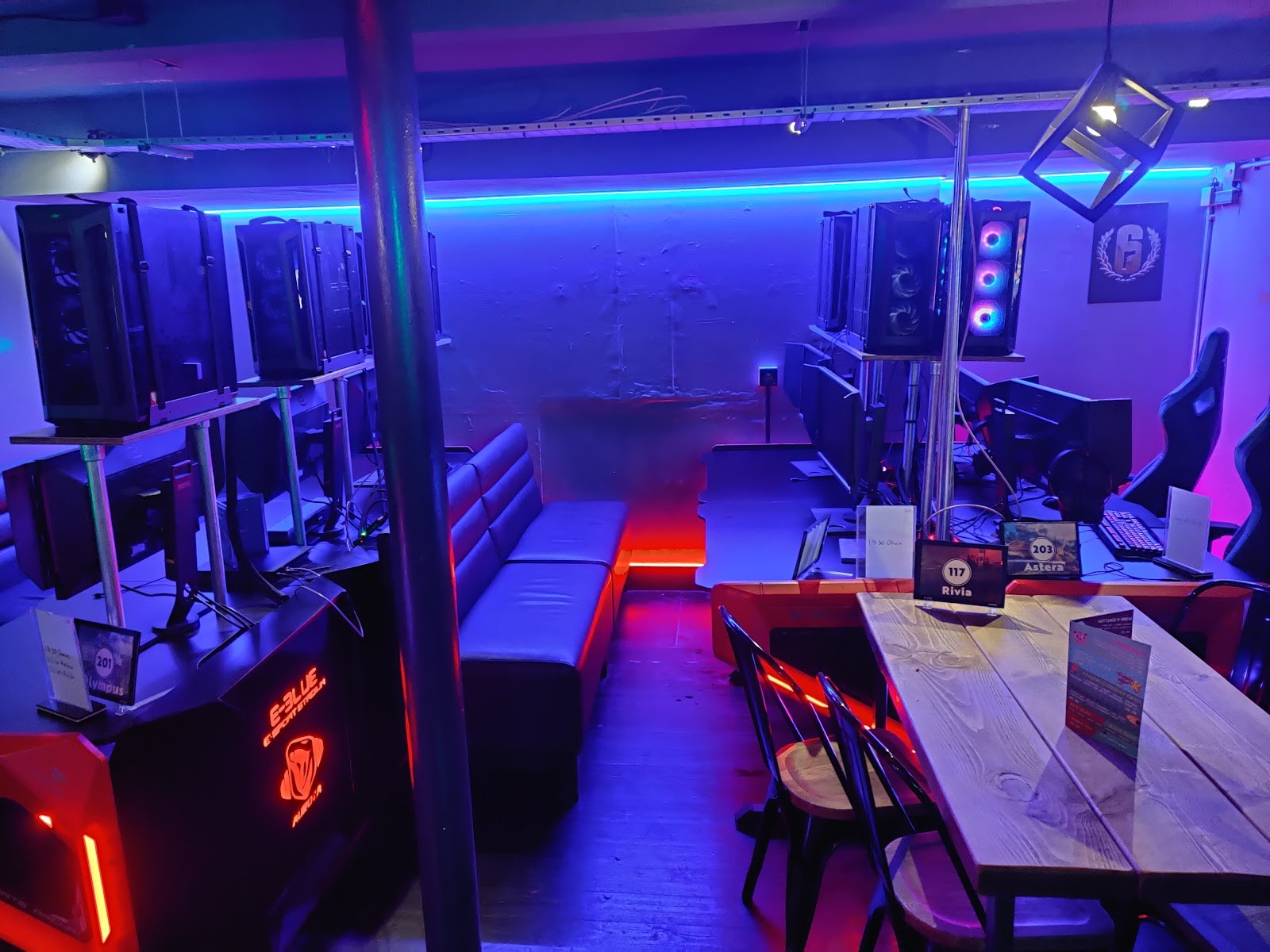 Pixel Bar Leeds: the place