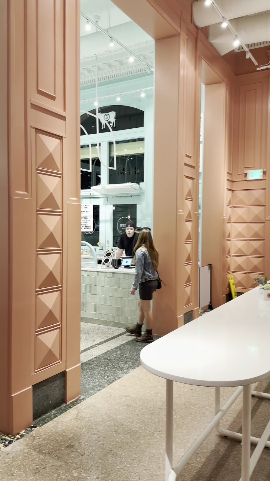 Milkbox Ice Creamery: the place
