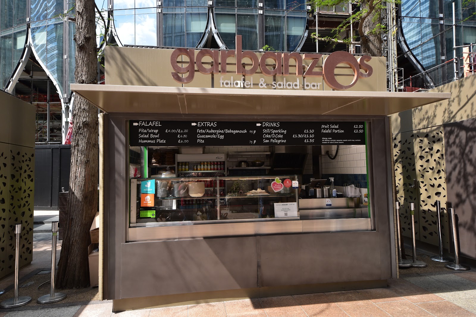 Garbanzos Falafel & Salad Bar (Canary Wharf): the place