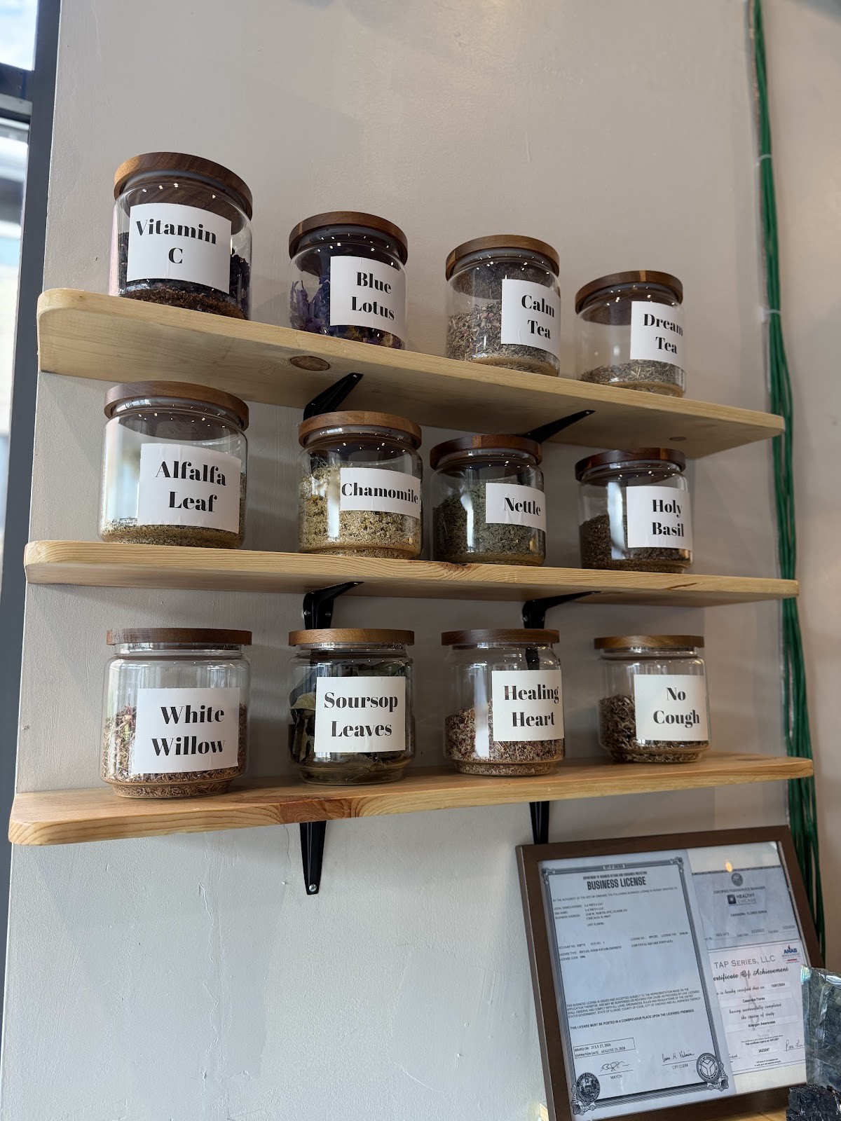 La Nieta Vegan Cafe & Market: the place