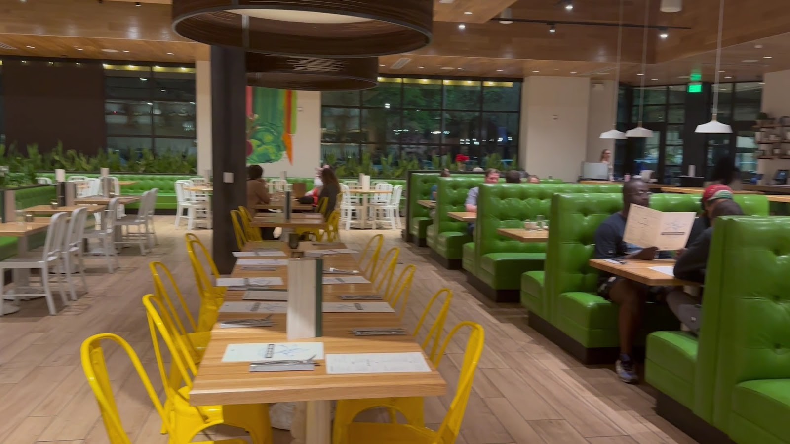 True Food Kitchen: the place