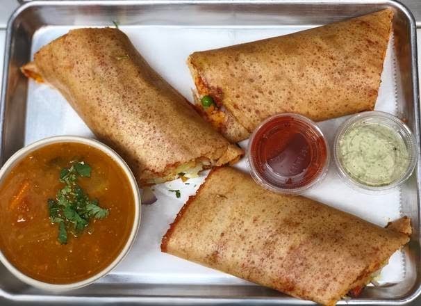 Surati Indian Street Food: food & drinks