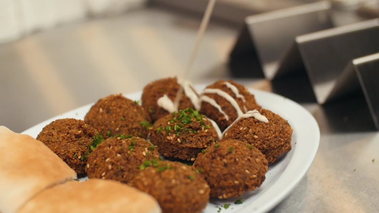 Rumi Middle Eastern Grill: food & drinks