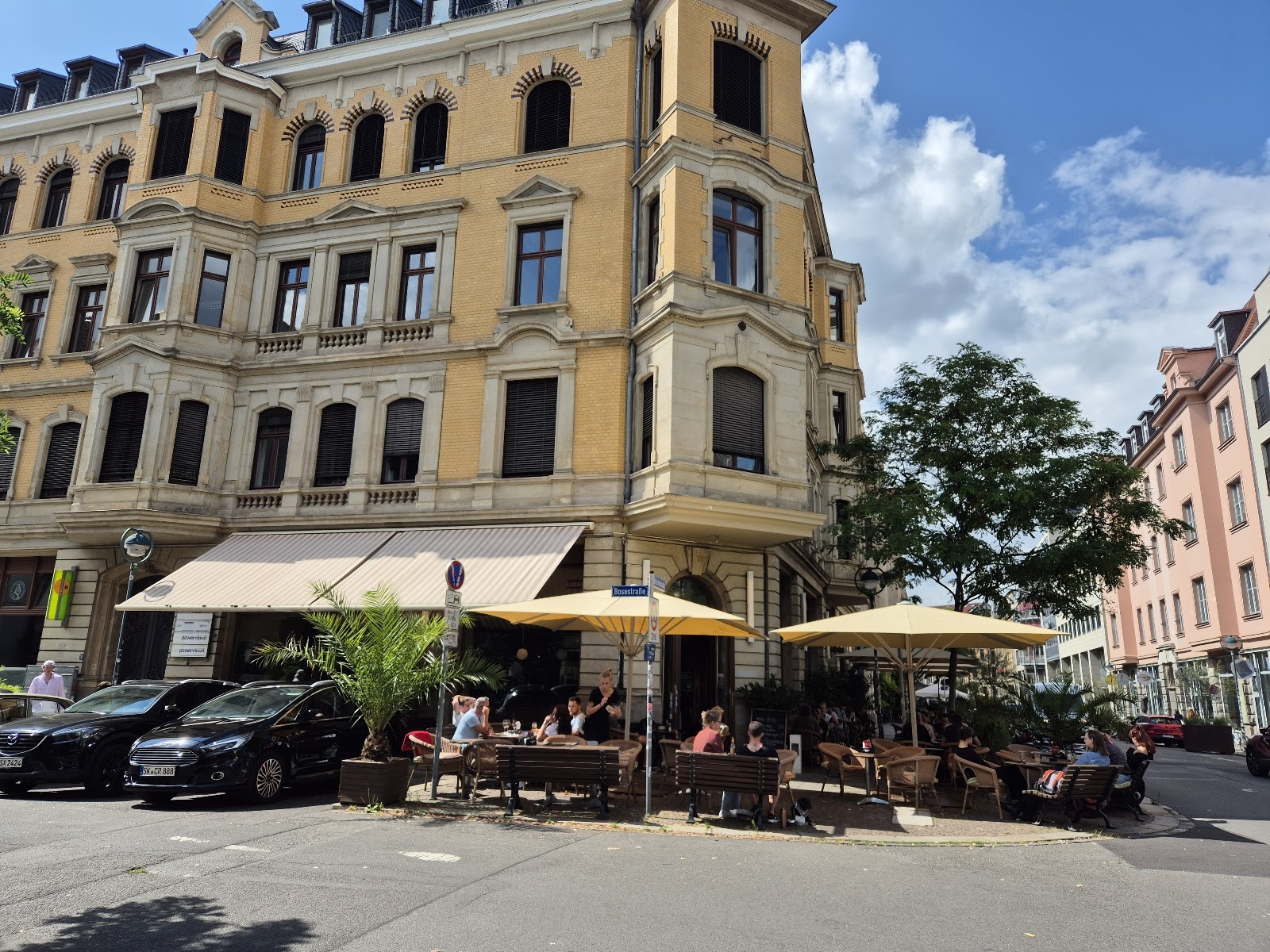 Café Luise: the place