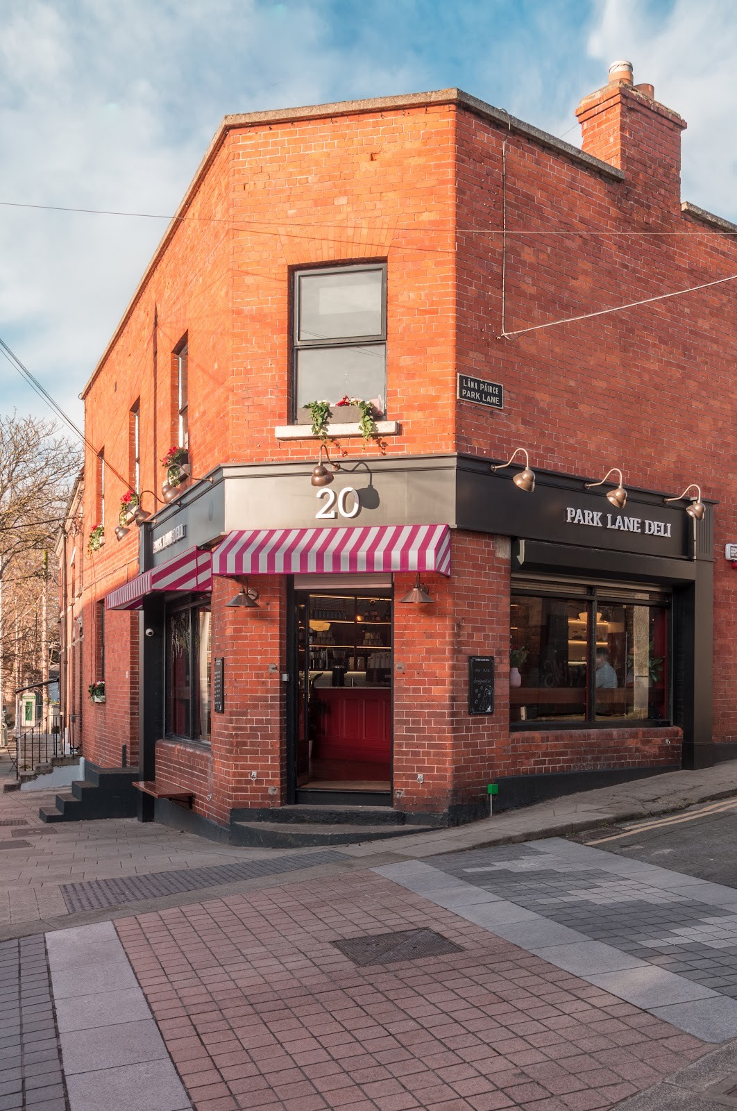 Park Lane Deli: the place