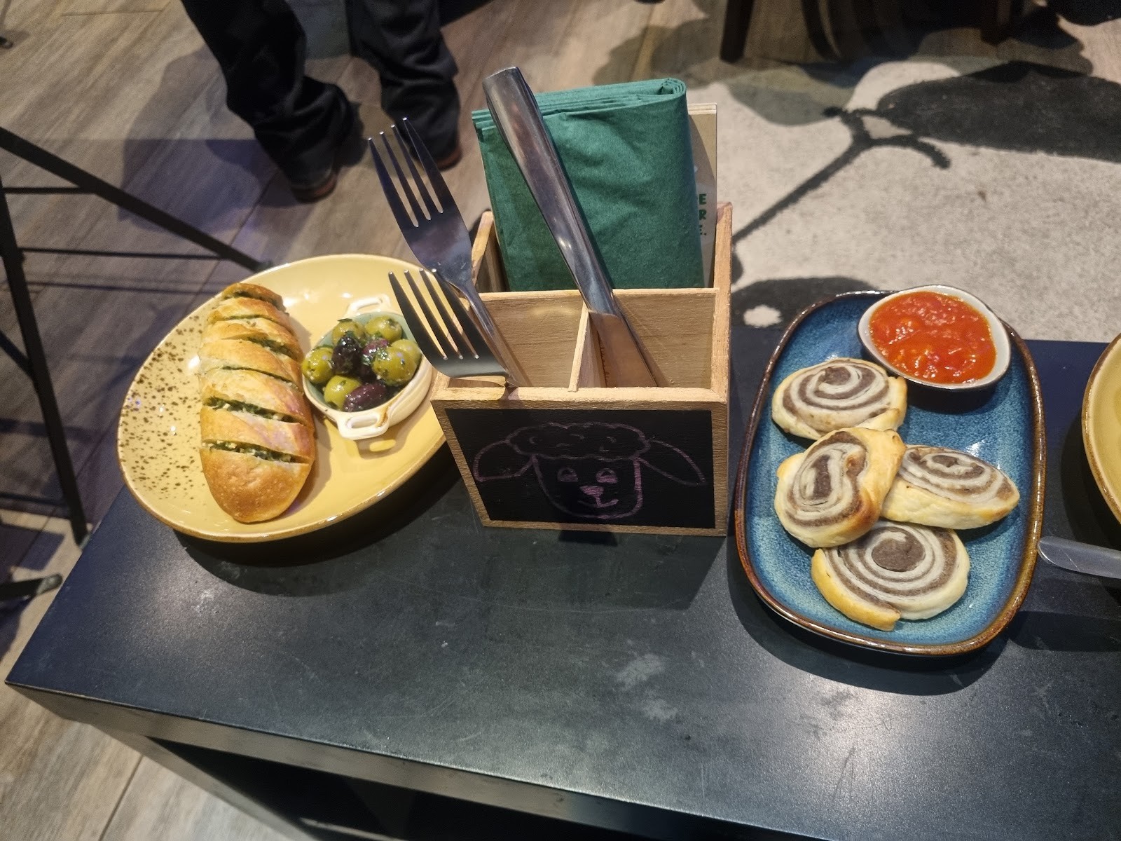 savory: food & drinks