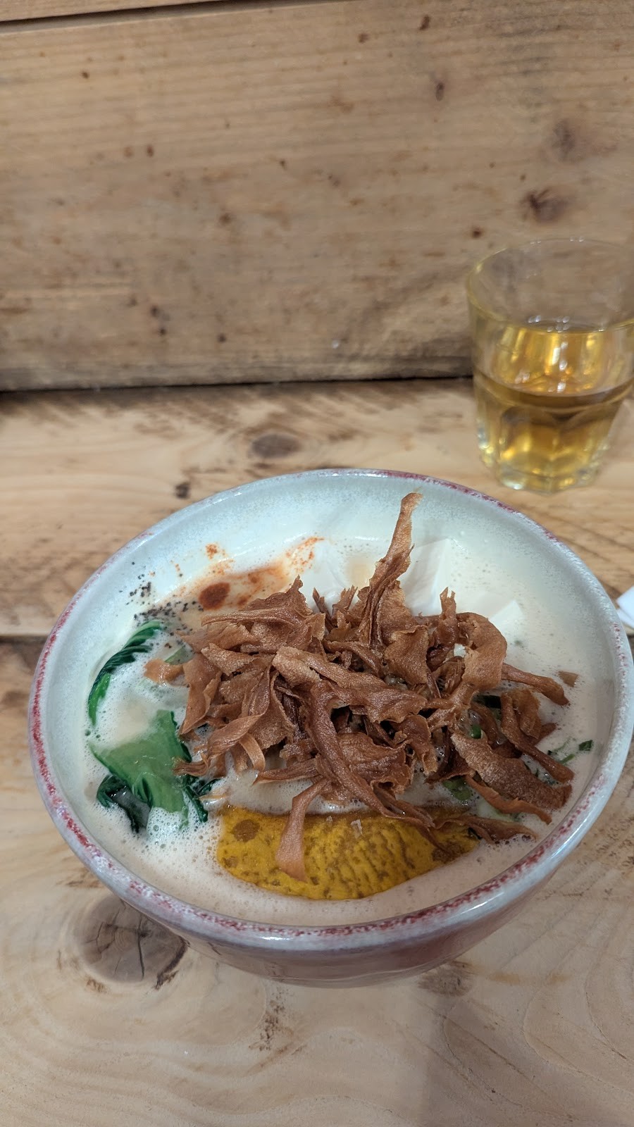 Luckyman Kitchen: food & drinks