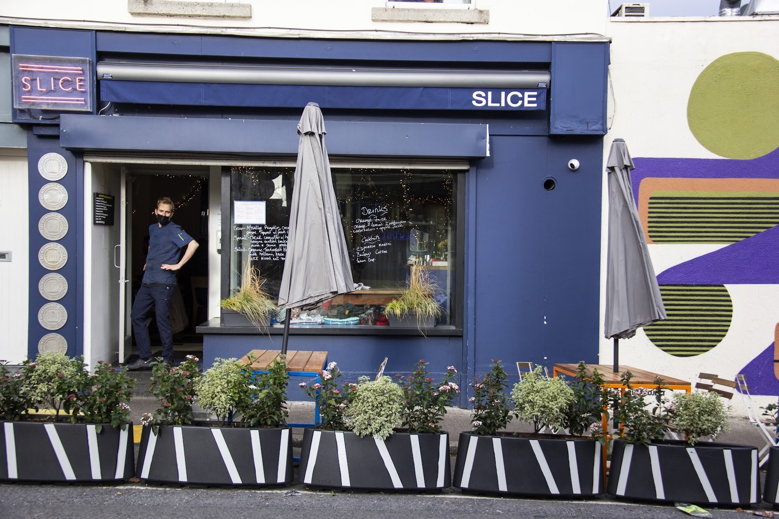 Slice: the place