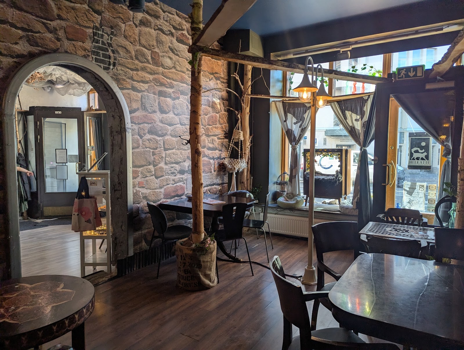 Helkatti Cat Cafe: the place