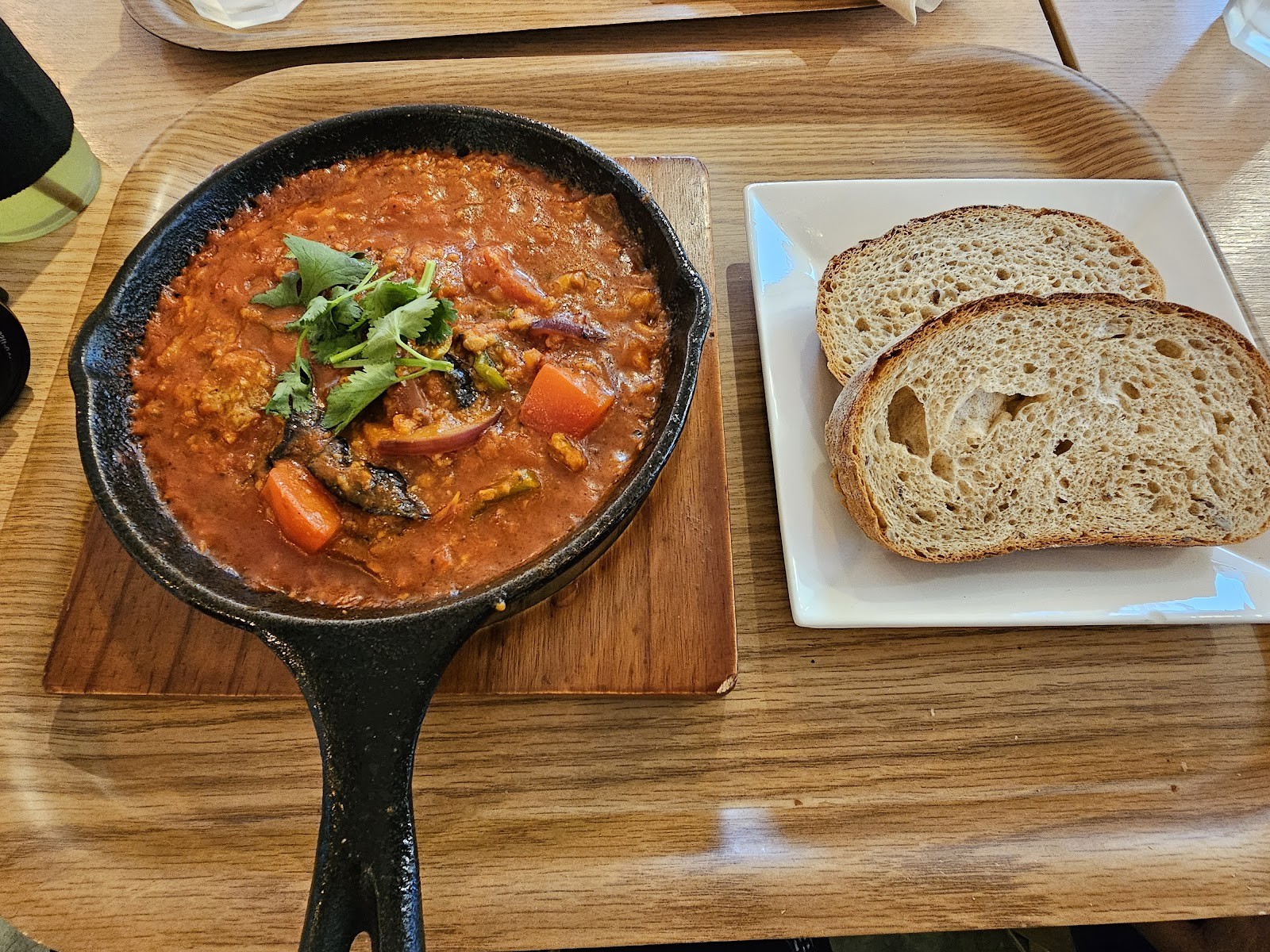 Plant Cafe Seoul (Yeonnam): food & drinks
