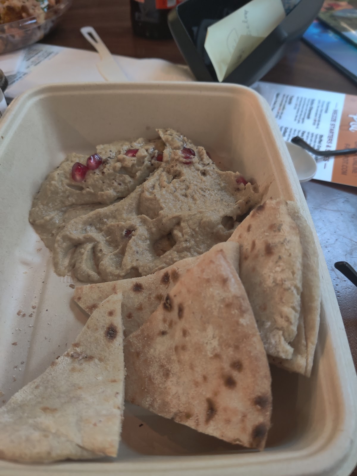 Fava Pot: food & drinks