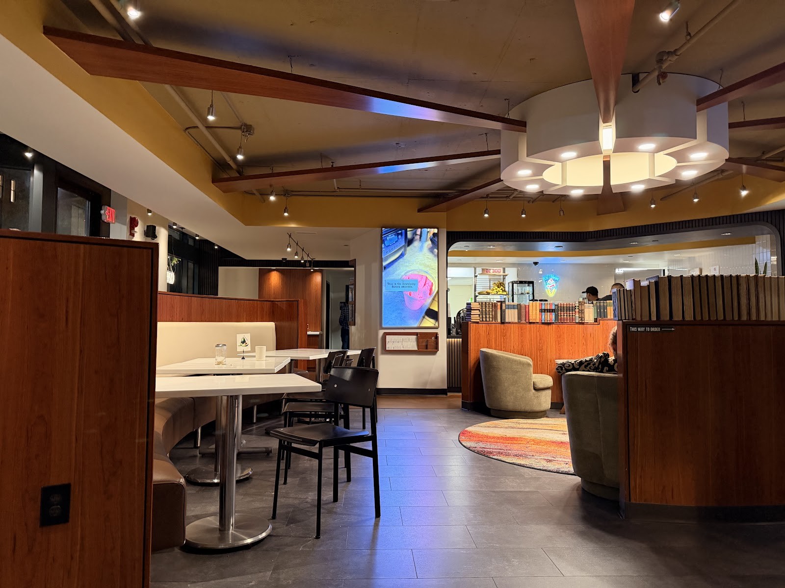 Fruitive - Healthy Food & Smoothies: the place