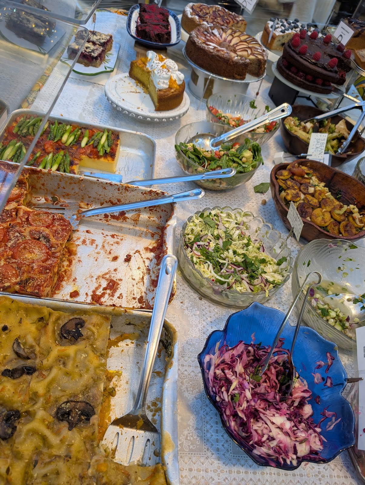 Vegan Garden London: food & drinks