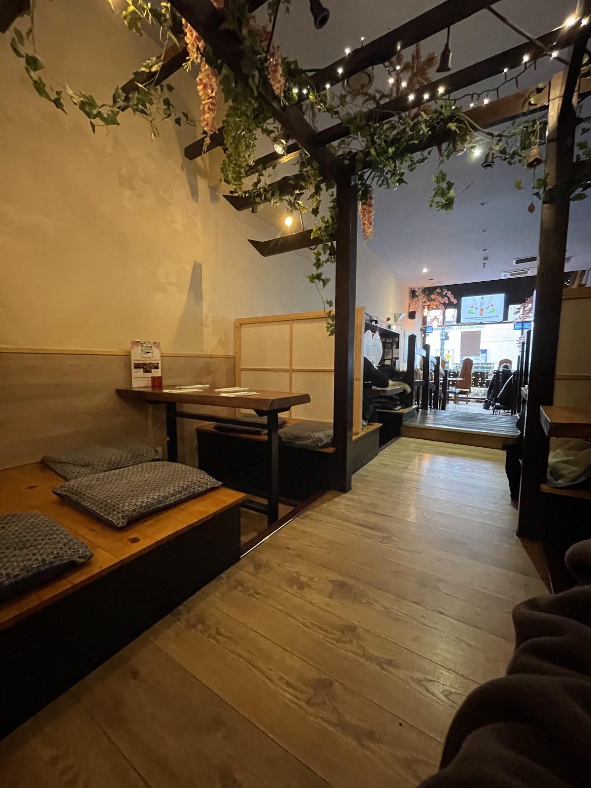 Little Tokyo Restaurant: the place