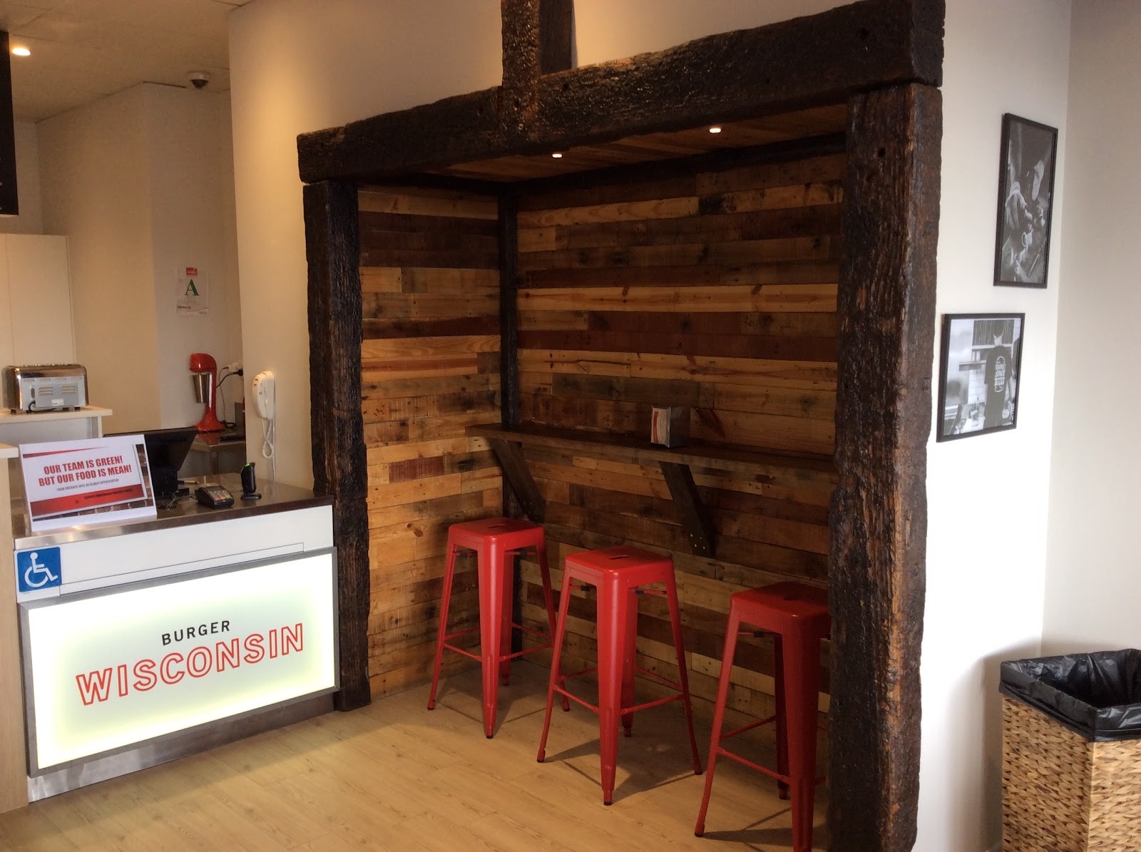Burger Wisconsin Wairau: the place