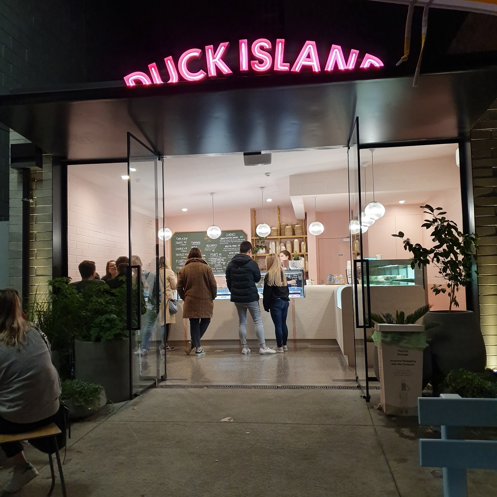 Duck Island Ice Cream: the place