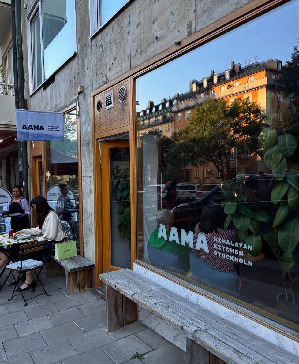 Aama: the place