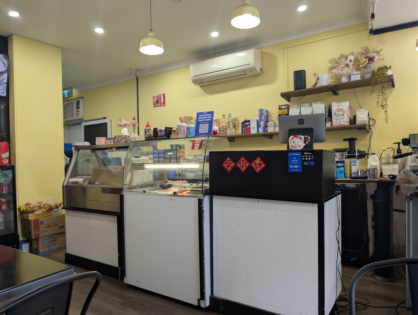 7 Am Banh Mi & Coffee House: the place
