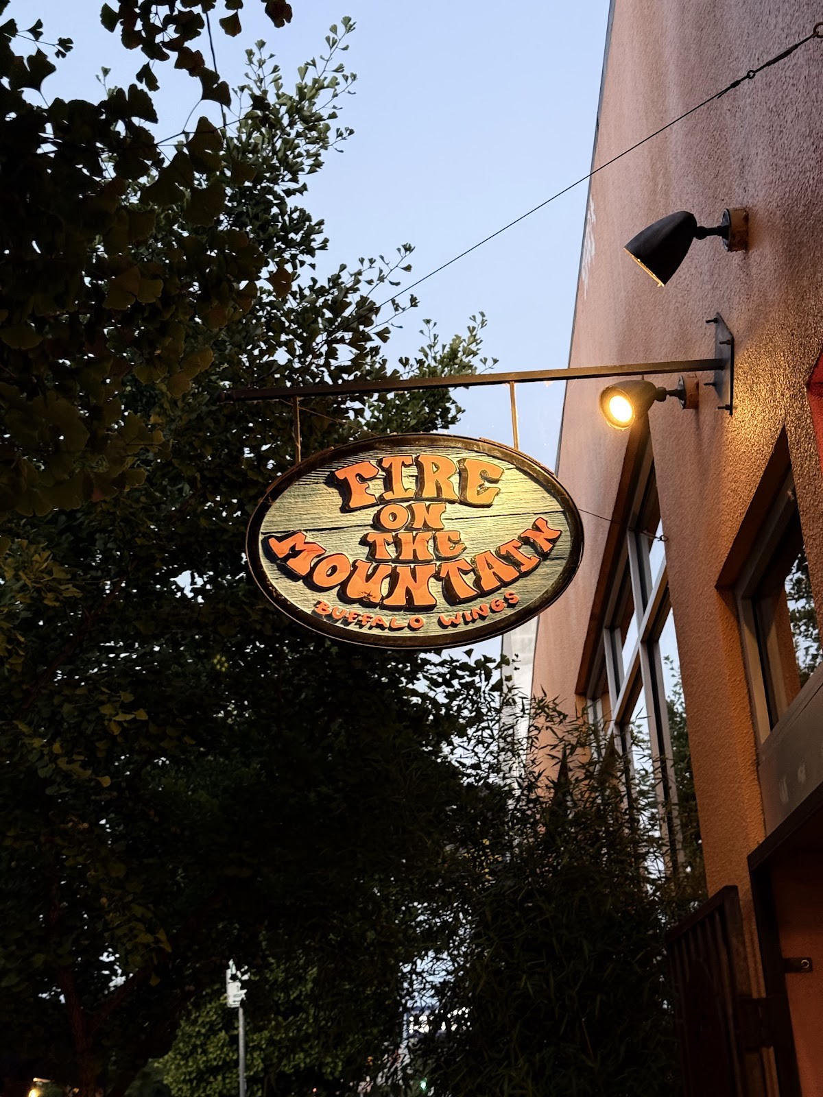 Fire on the Mountain Buffalo Wings | Burnside: the place