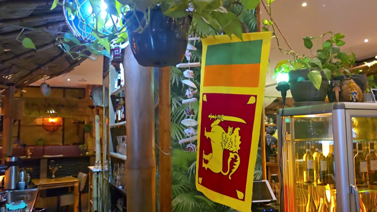 Ceylon Bay Sri Lankan Restaurant & Bar: the place